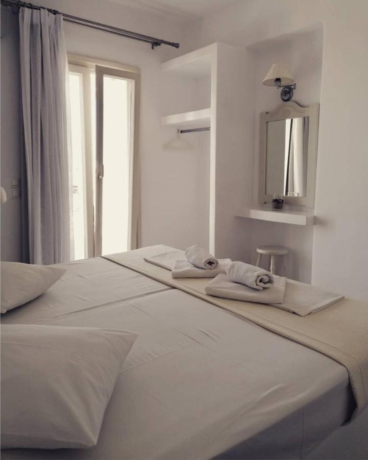 Aegeo Inn Apartments Antiparos Town Exterior foto